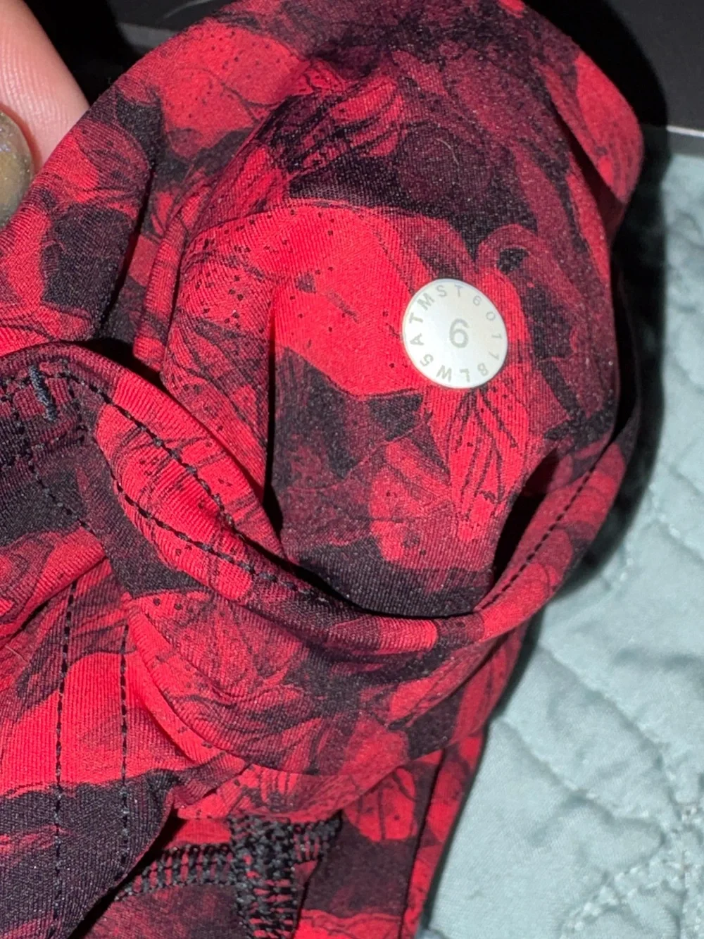 lululemon Fast & Free 7/8 Tight , Floral Leggings - Carmine True Red and Black